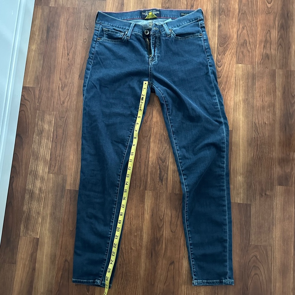 Lucky Brand women’s jeans - Charlie Super Skinny - size 10/30